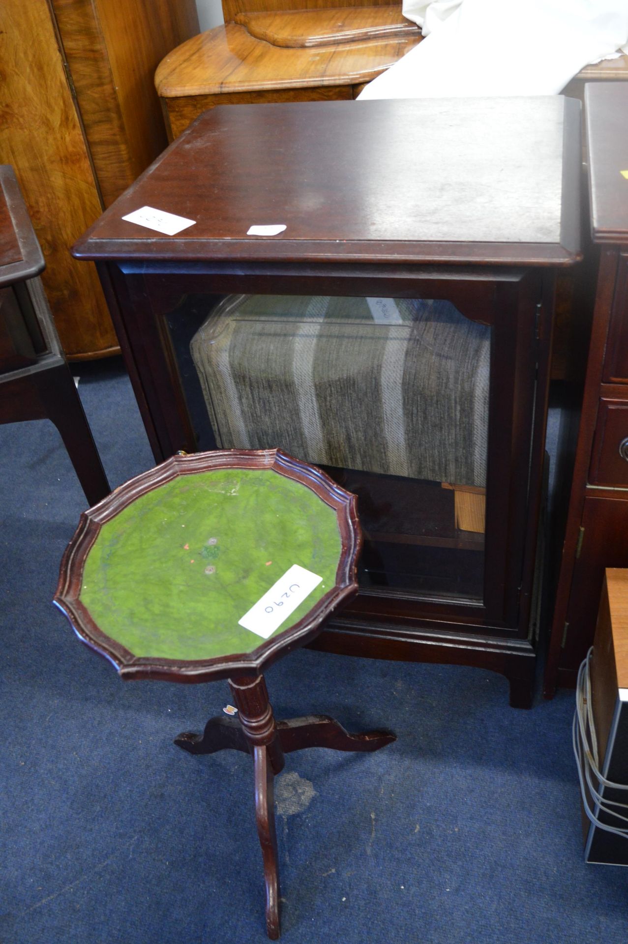 Hi-Fi Cabinet, Wine Table, and a Footstool - Image 2 of 2