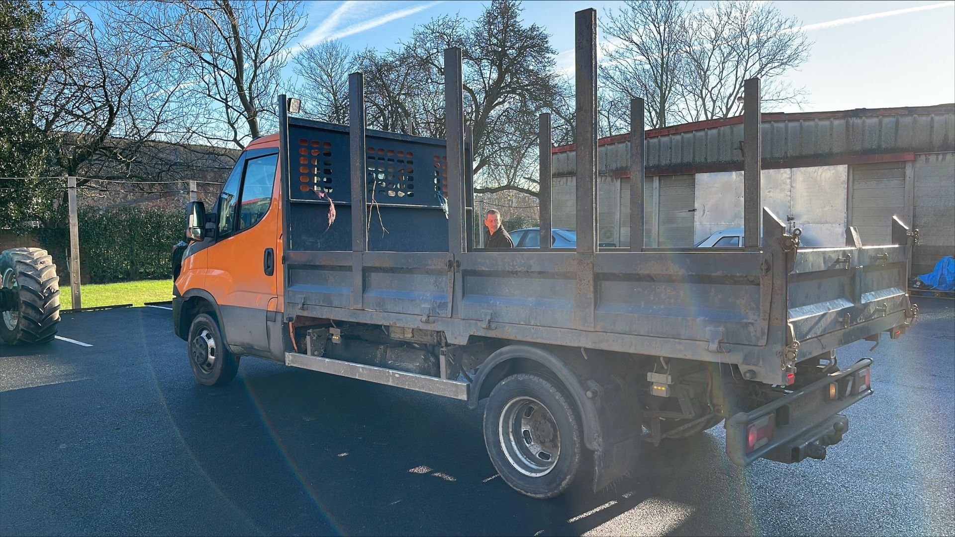 *Iveco Daily 5ton Tipper, Reg: NX18 OMA, 3810 engine hours, Tacho: 126,911KM - Image 2 of 5