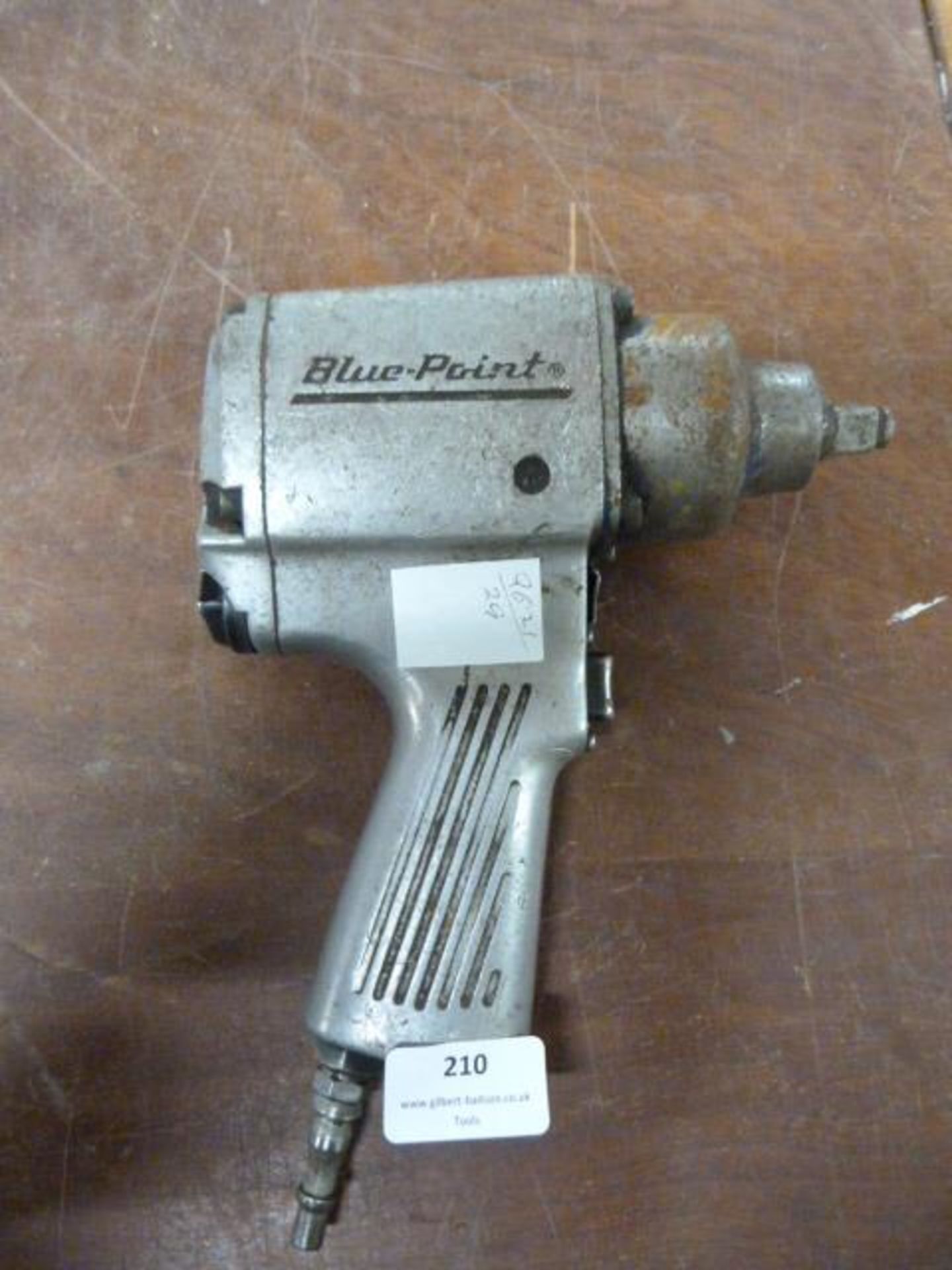 *Pneumatic Blue Point Impact Wrench