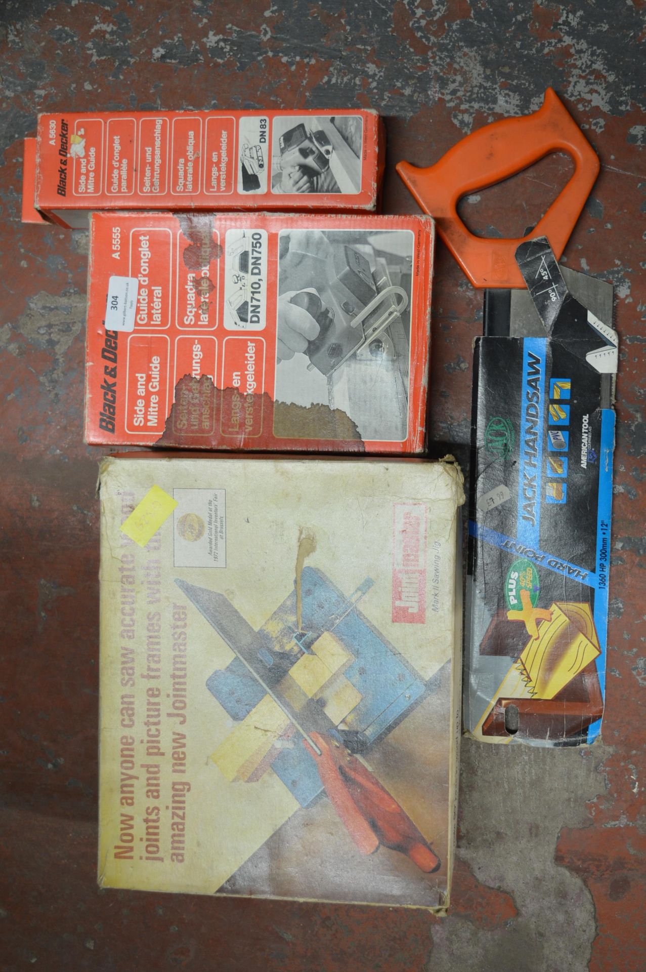 Mitre Saw and Mitre Guides