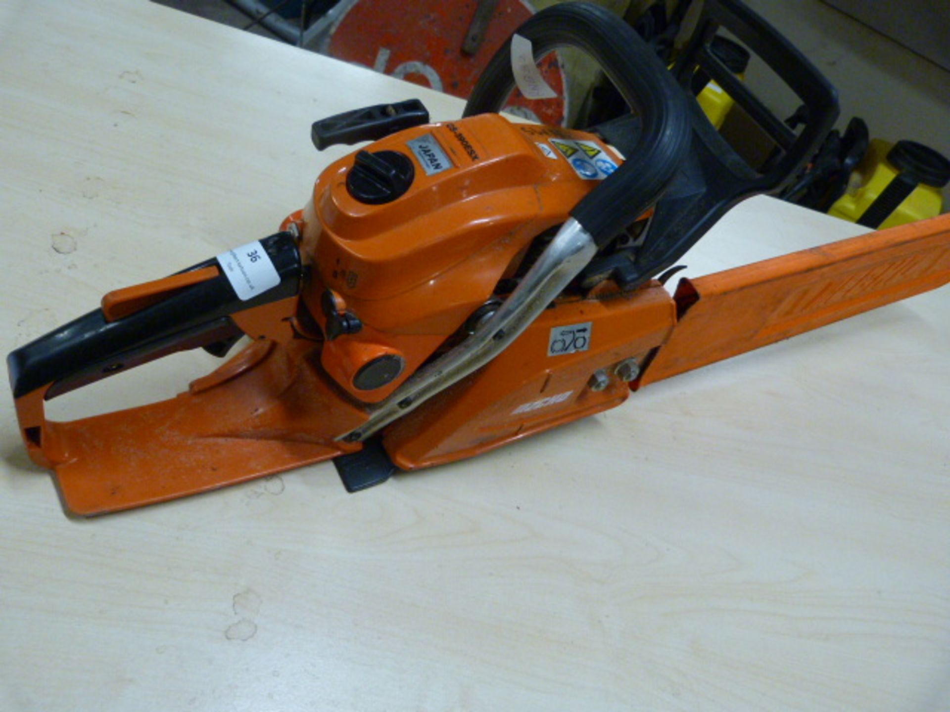 *Echo CS390 ESX Chainsaw