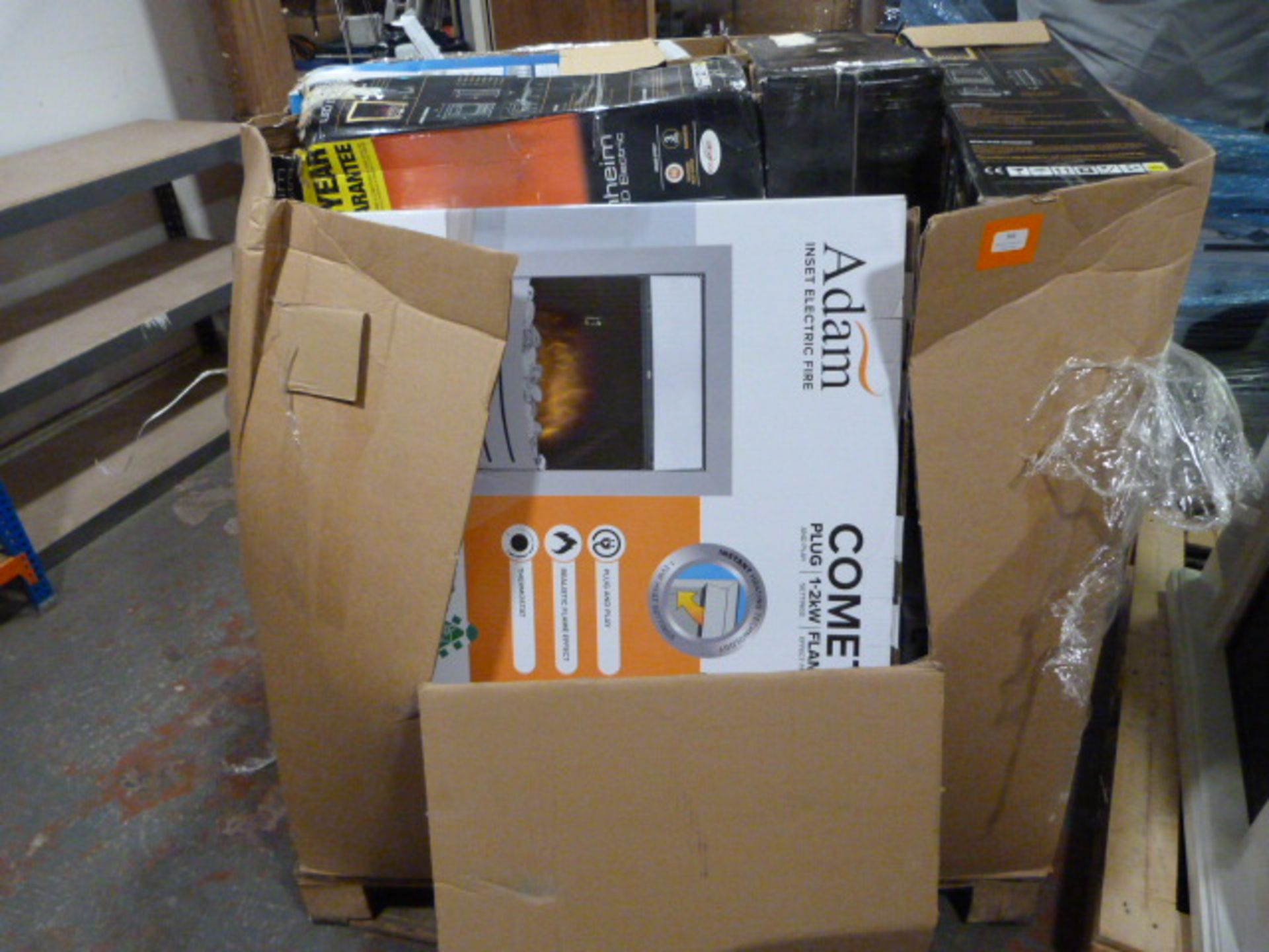 *Pallet of Electric Fires and Dehumidifier (Salvag