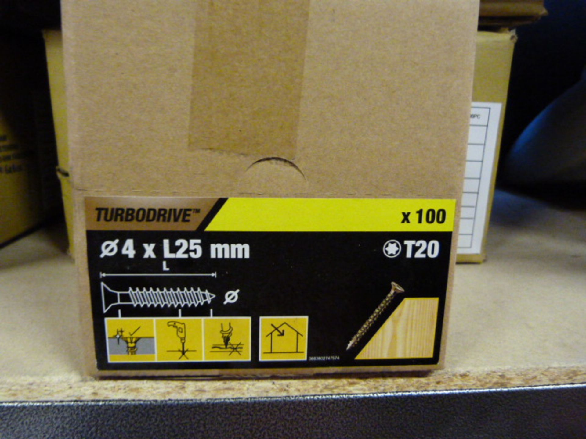 *Two Boxes of 4x25mm Premium Wood Screws (Salvage) - Image 2 of 2