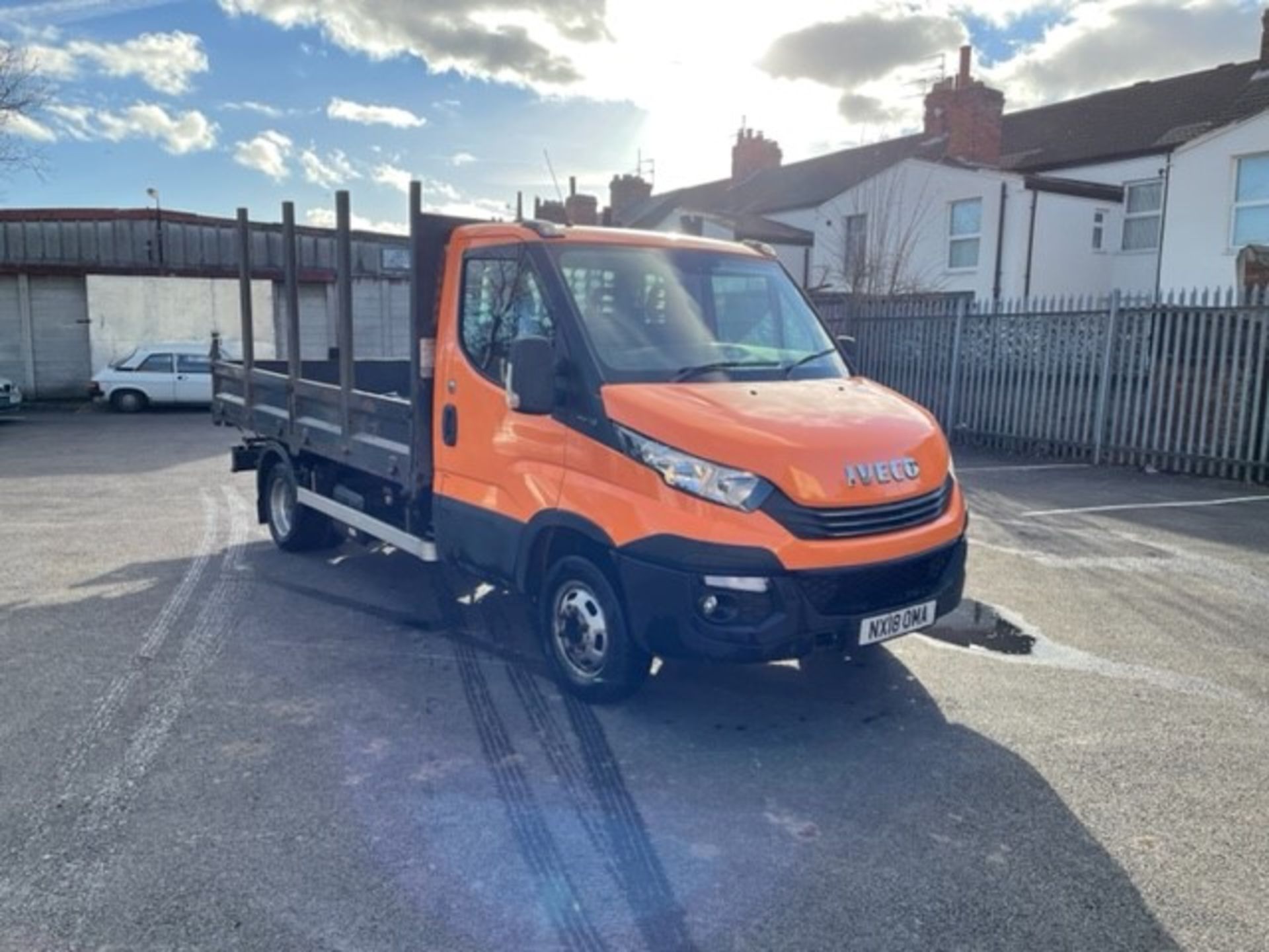 *Iveco Daily 5ton 180 Auto Tipper, Reg: NX18 OMA, 3810 engine hours, Mileage 126,911
