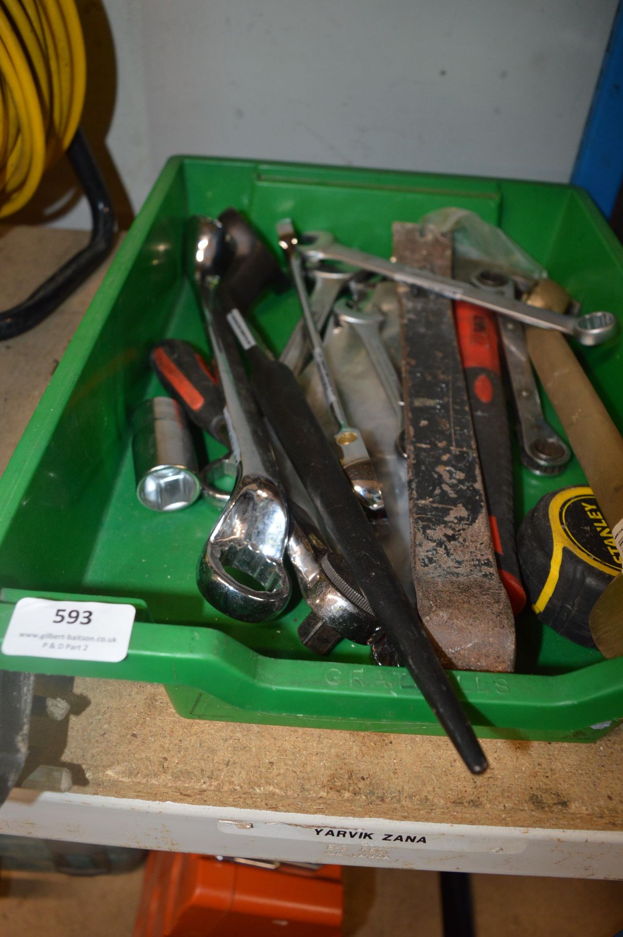 *Quantity of Tools; Spanners, Hammer, Ratchet, Levers, etc.