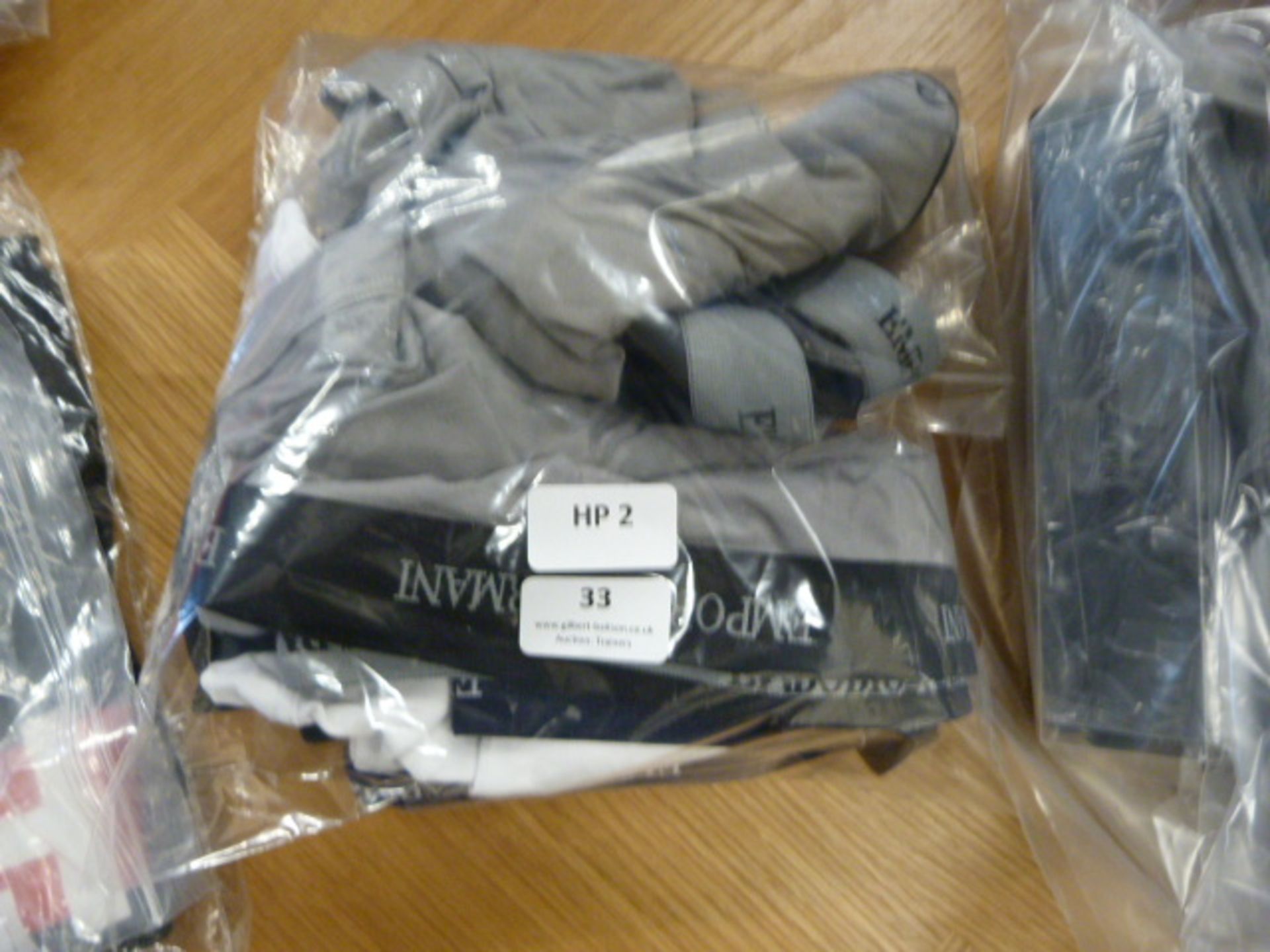 3 Pairs of Emporio Armani Men's Stretch Cotton Boxer Sorts Size: L (new) - Image 2 of 2