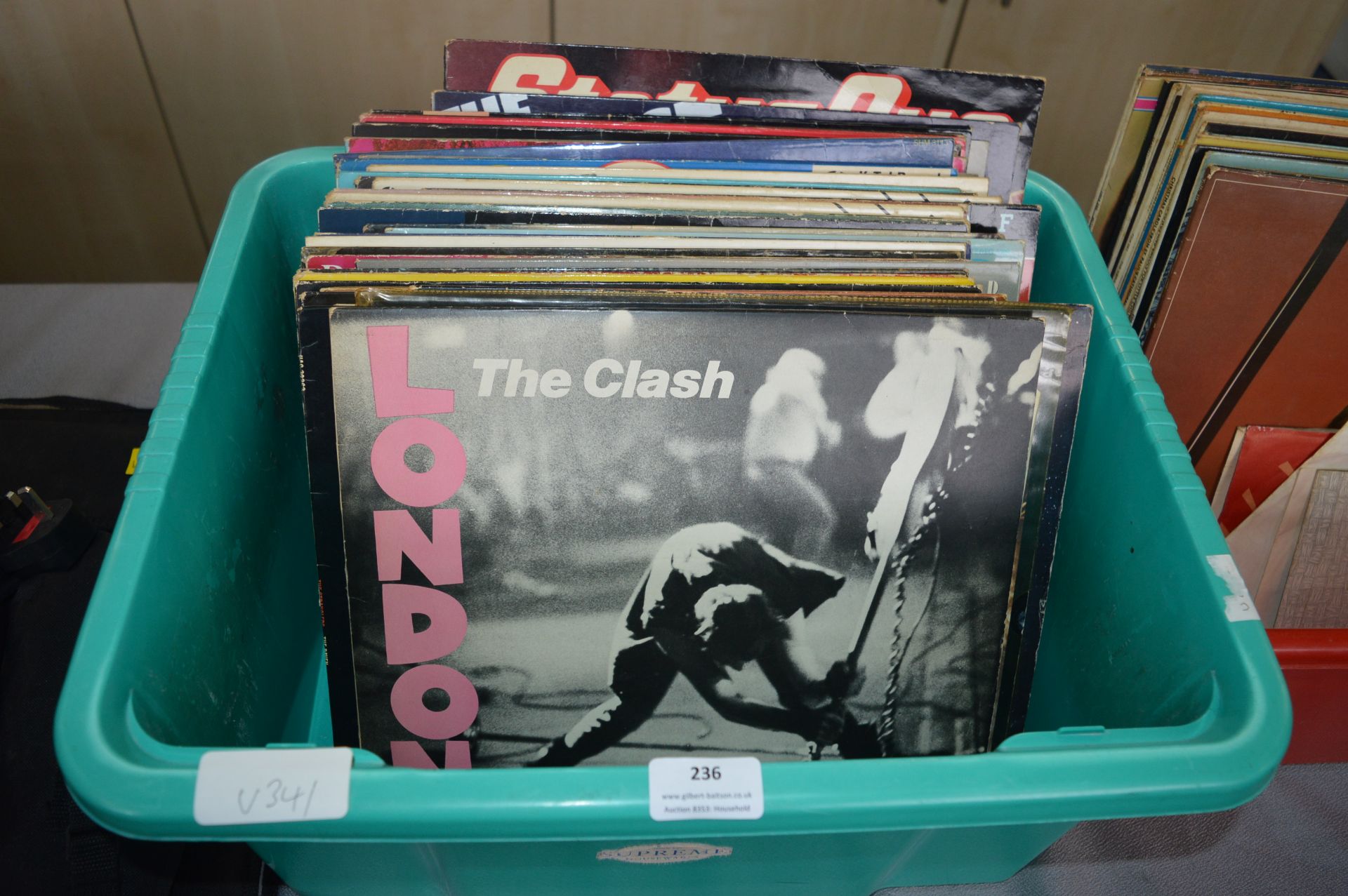 12" LP Records; Clash, Stranglers, David Bowie, et