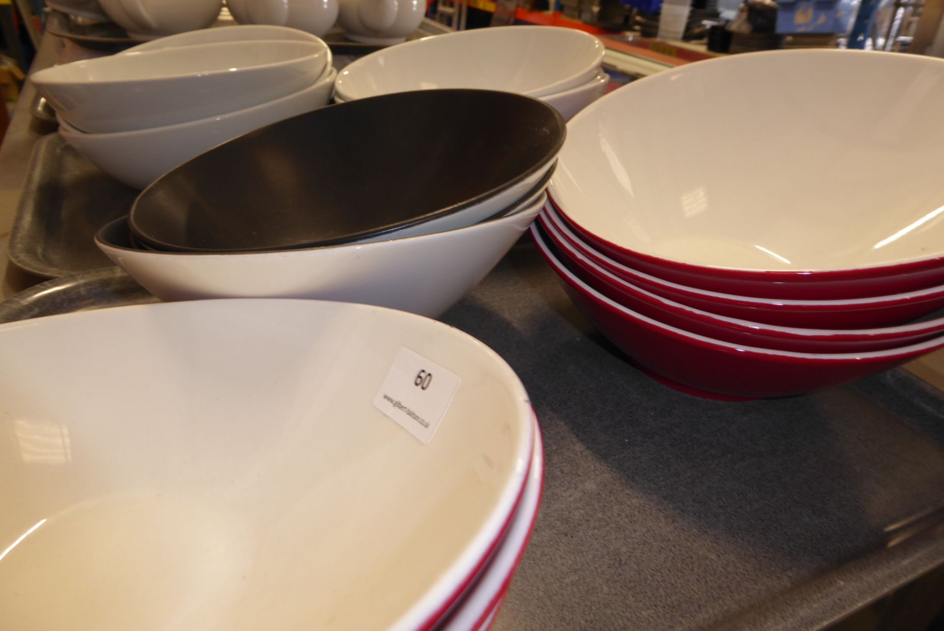 * 16 x assorted aysemetric bowls various sizes and colours (21cm-24cm diameter) - Image 2 of 2