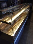 * refrigerated patisserie counter - with internal glass shelf