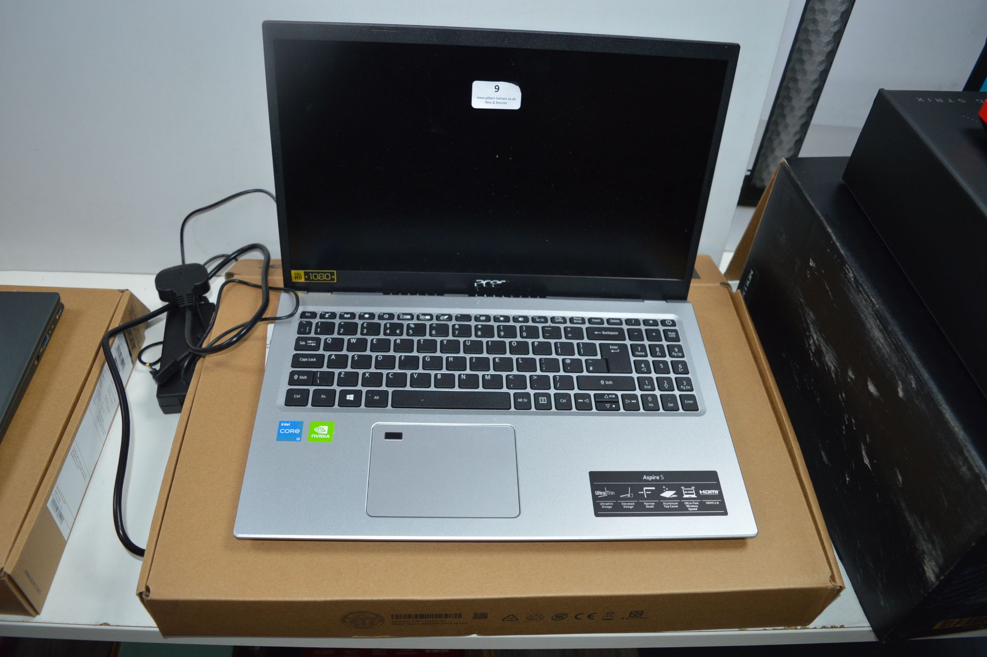 *Acer Aspire 5 15.6" Notebook Computer (Intel i3 P