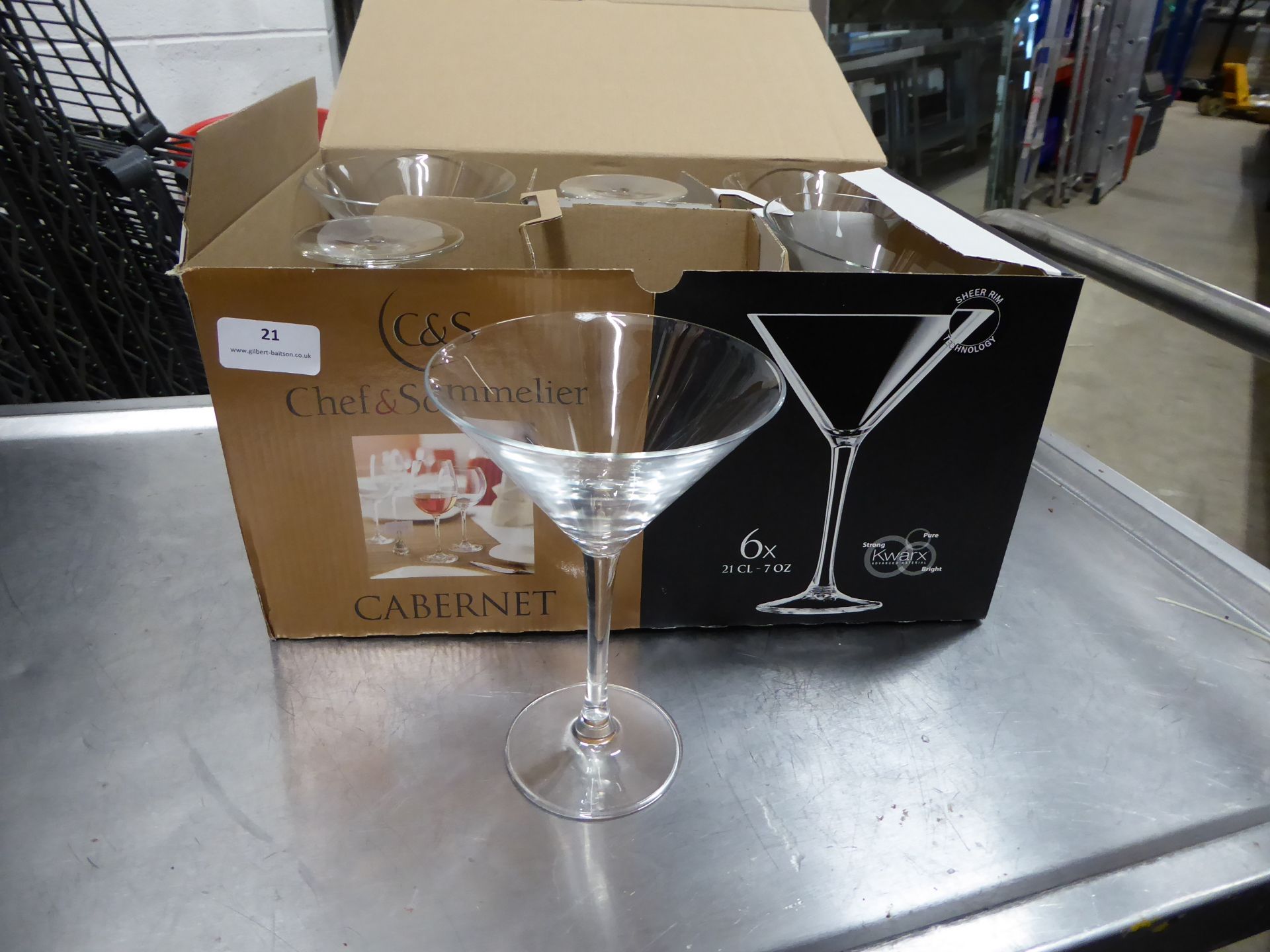 * 6 x 7oz martini glasses - Image 2 of 4