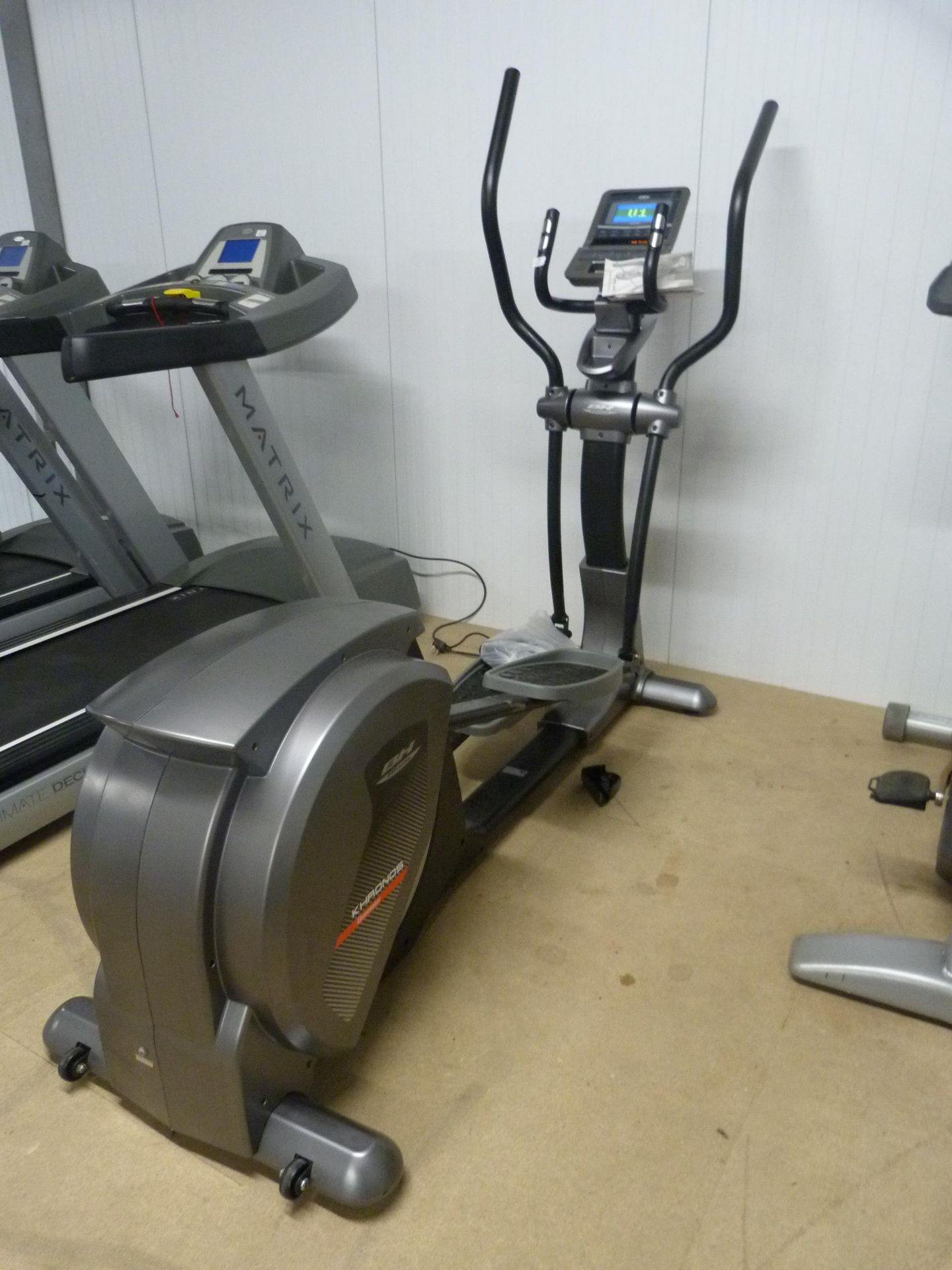 BH Fitness Khronos Generator Cross Trainer