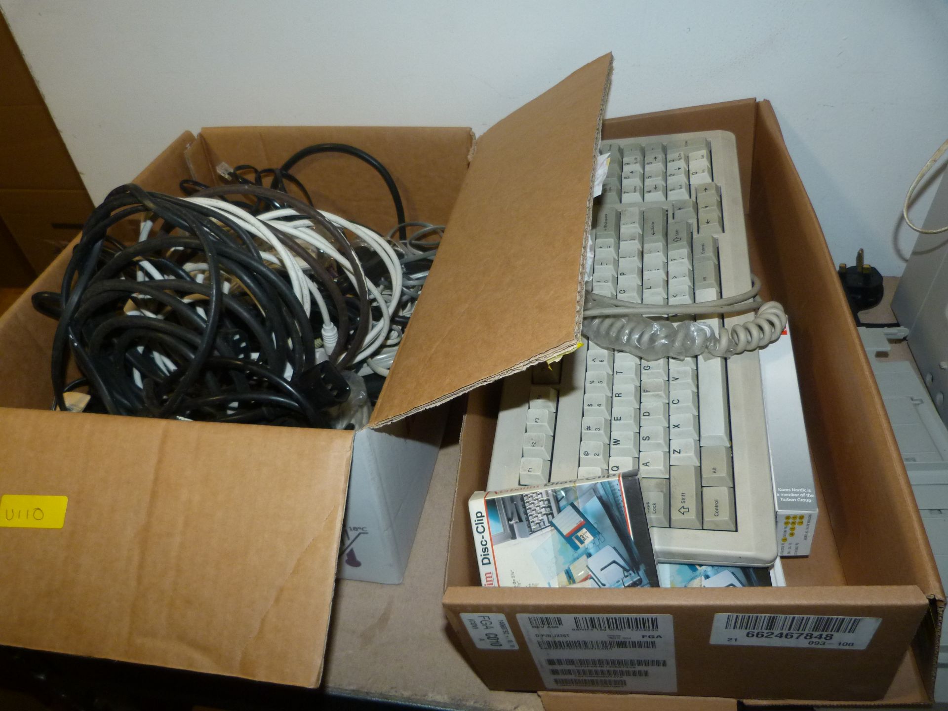 Panafax UF560 Keyboard and a Box of Assorted Cable - Image 3 of 3