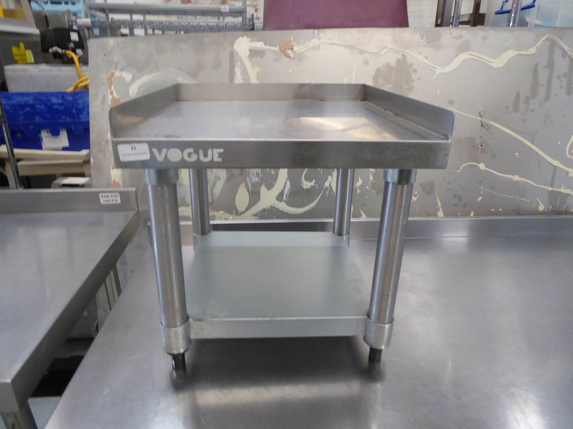 * Small Vogue appliance shelf 450w x 450d x 450h