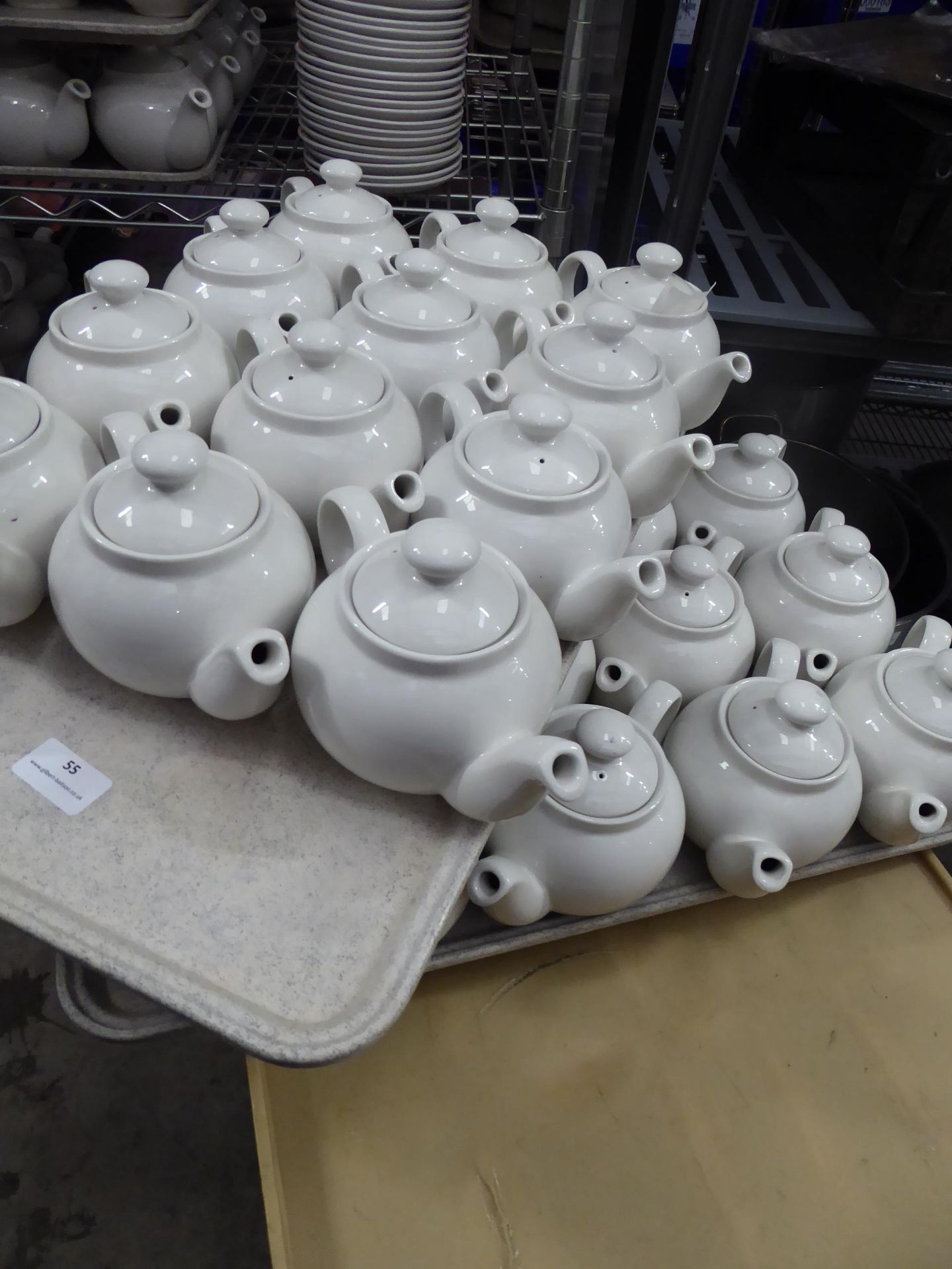 * 31 x white tea pots