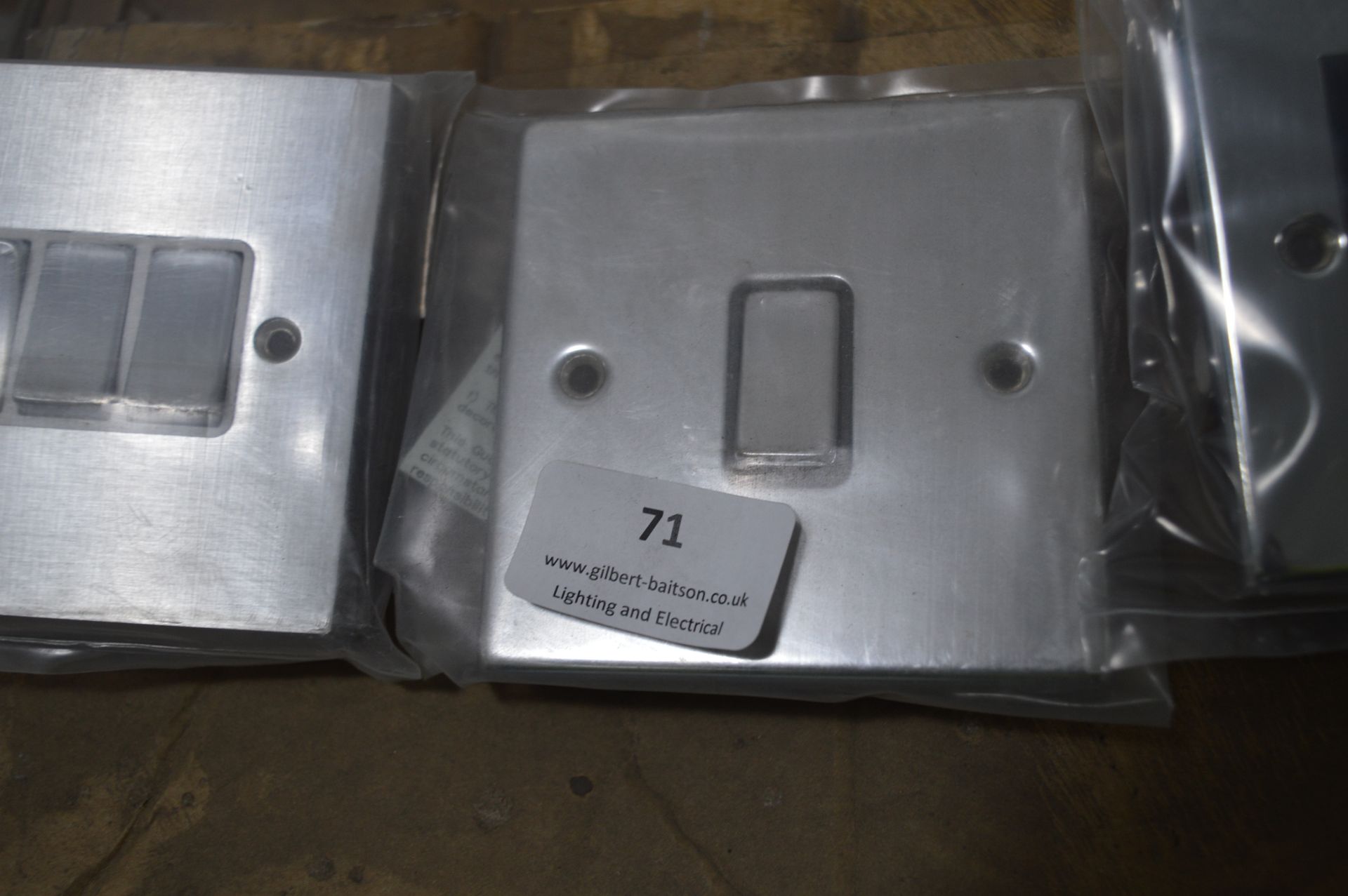 *Mixed Pallet of Light Fittings, European Sockets, Single Gang Light Switches, etc. - Image 3 of 3