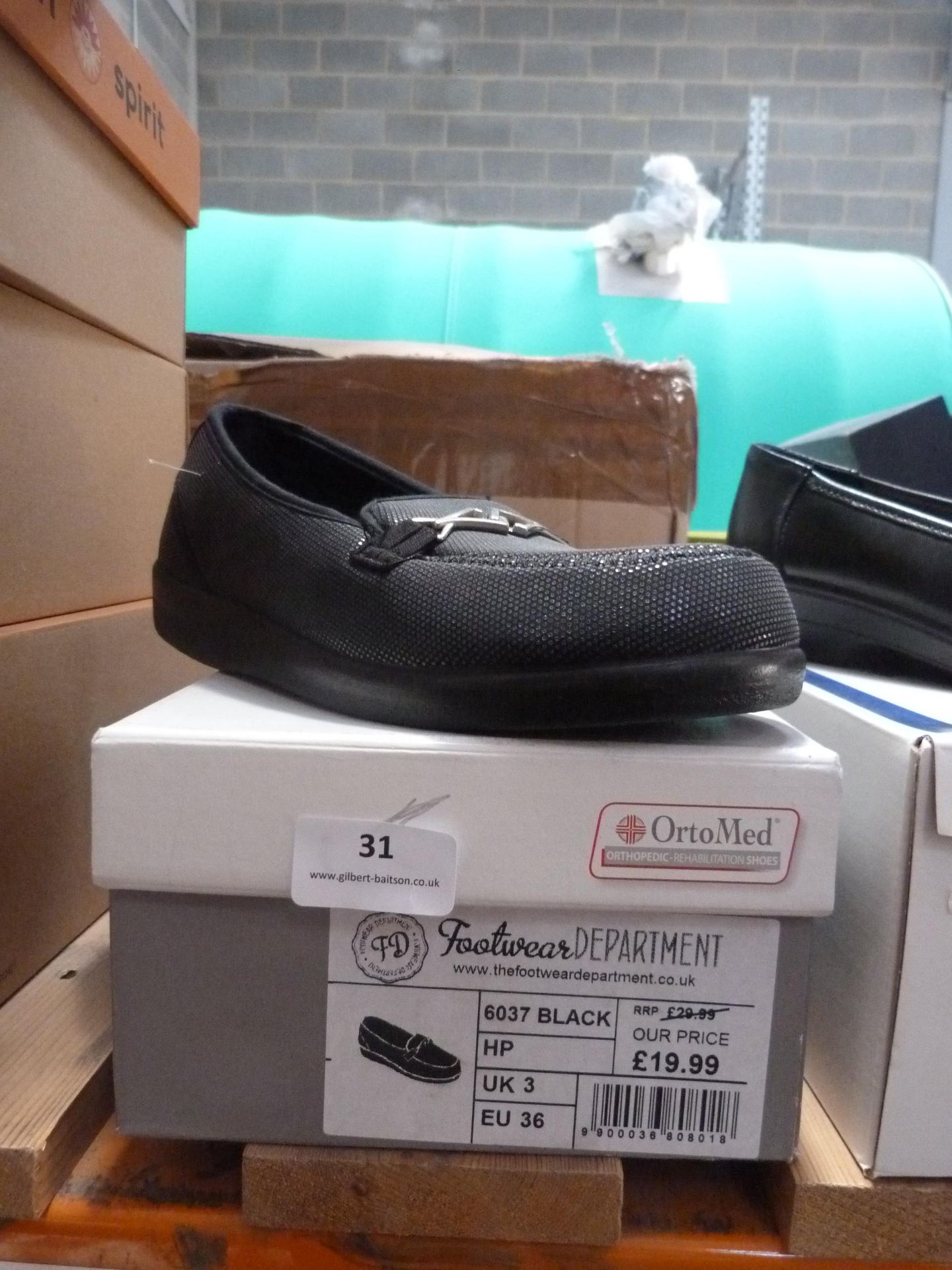 *Ortomed Ladies Shoes (black) Size: 3