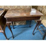 Mahogany Card Table on Cabriole Legs