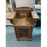 Arts and Crafts Oak Seat with Built-In Coal Box