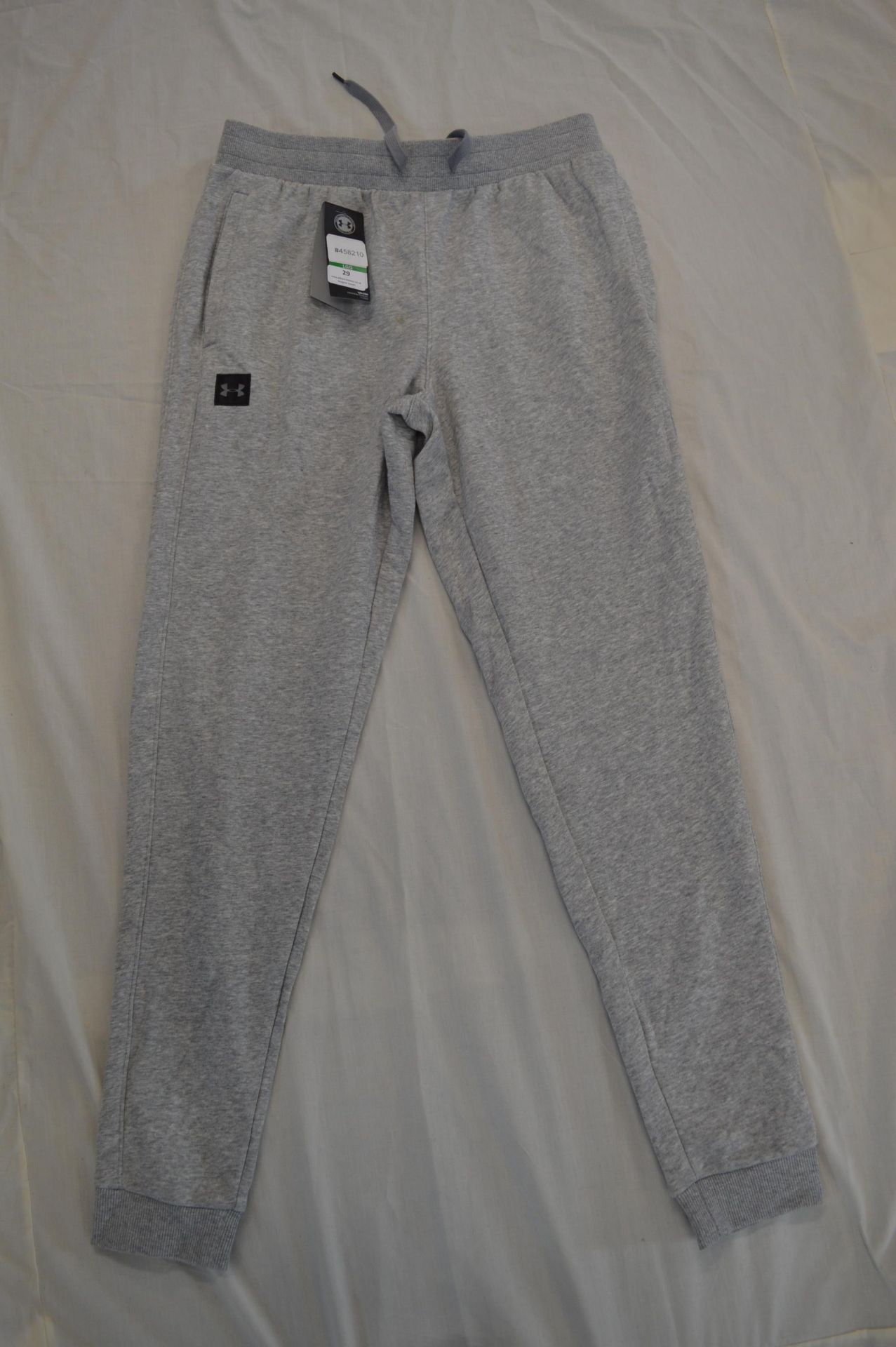 Under Armour Cold Gear Bottoms Size: L