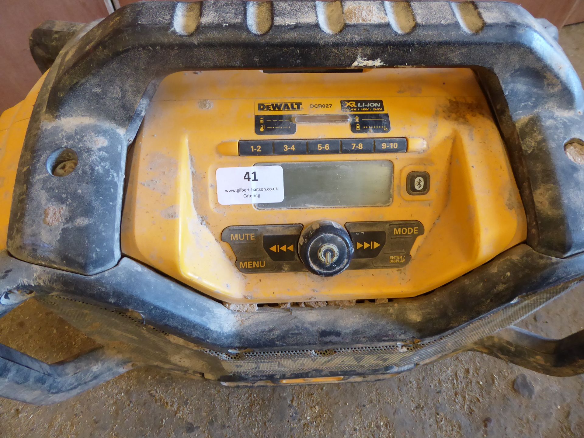 * DeWalt site radio DCR027 - Image 2 of 3