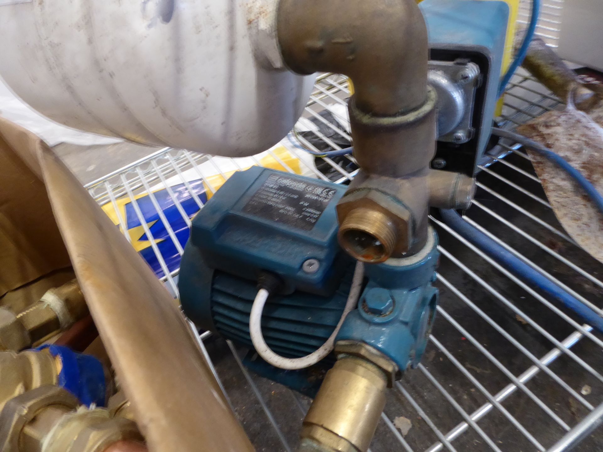 * quantity of gas meters, new valve and pump - Image 2 of 3