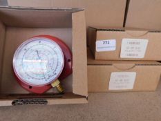 * 3x 823-WM-BC/447 Pressure gauge