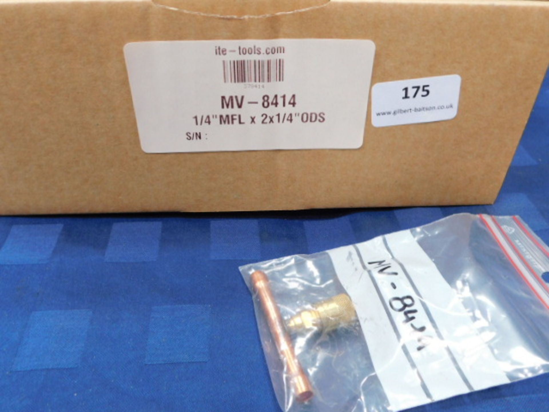 * MV-8414 Copper tee 1/4" & body