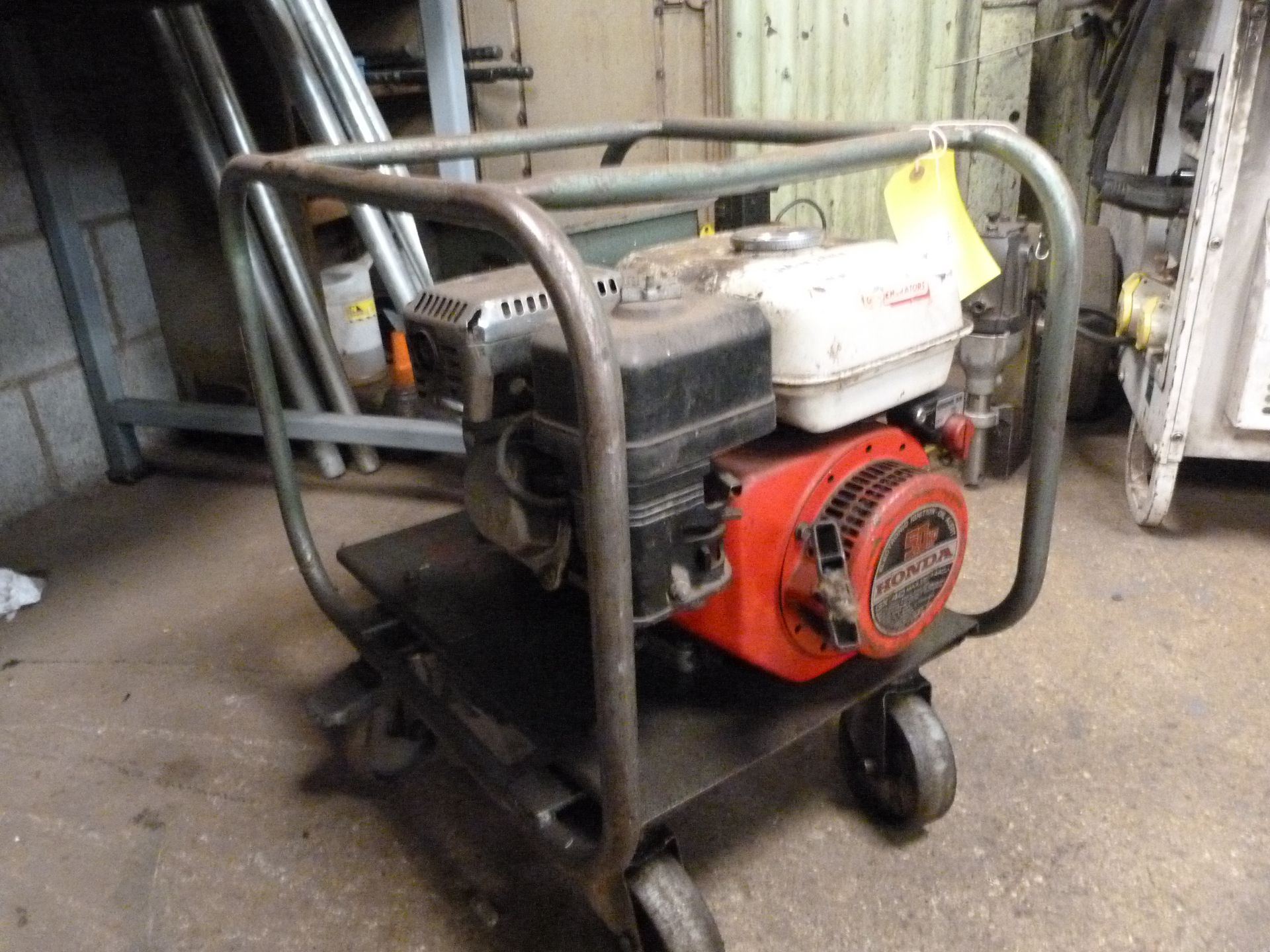 *GB Generator 2kw with Two 110v Outputs and Honda 5hp Engine - Image 2 of 2