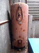 *Welded Pressure Vessel Y.o.M: 1968, Size: 2.6x5.6