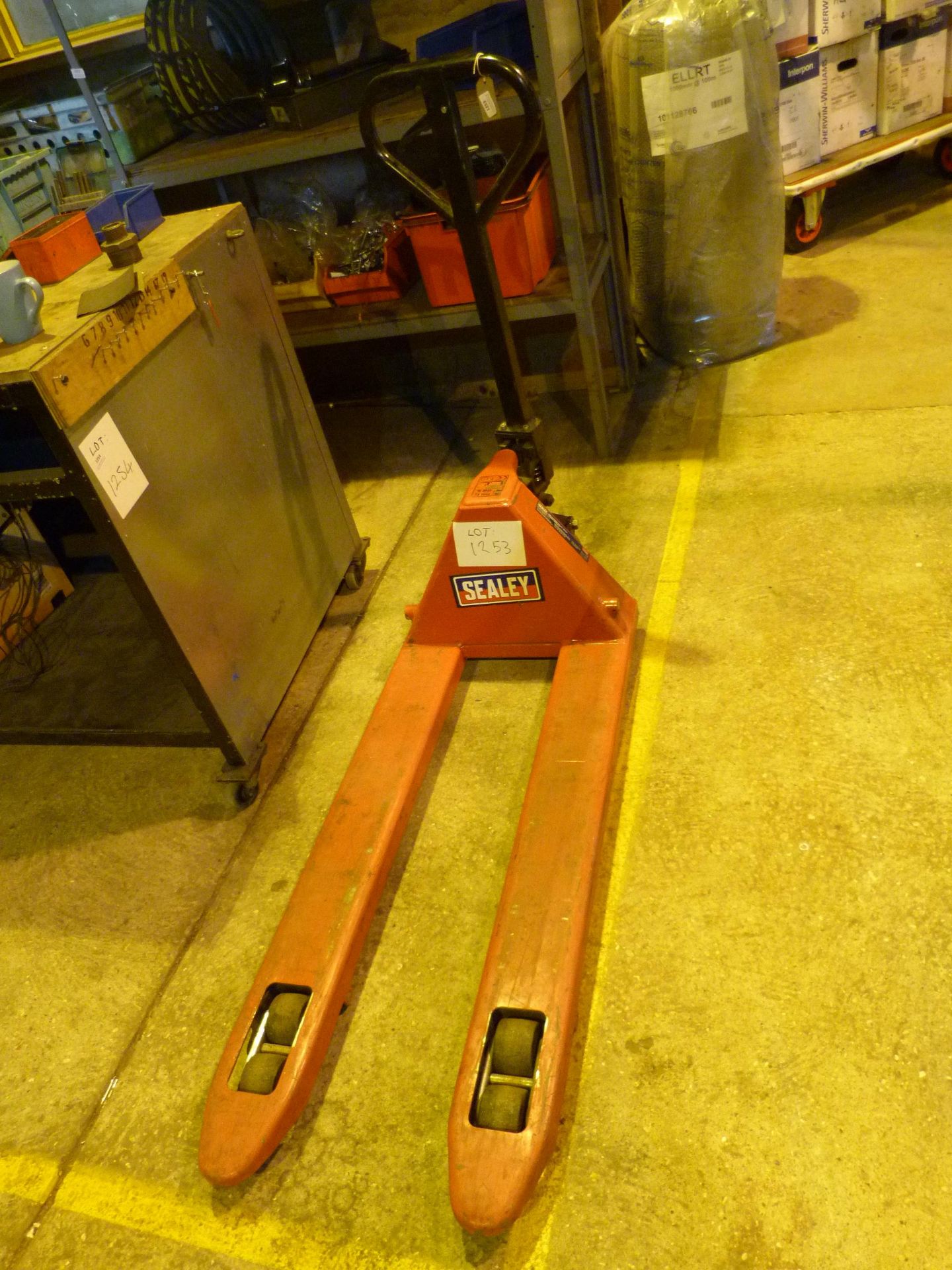 *Sealey 1150x500 2.2 ton Pallet Truck (red)