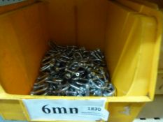 *Box of ~100 6mm Stainless Steel Shackles