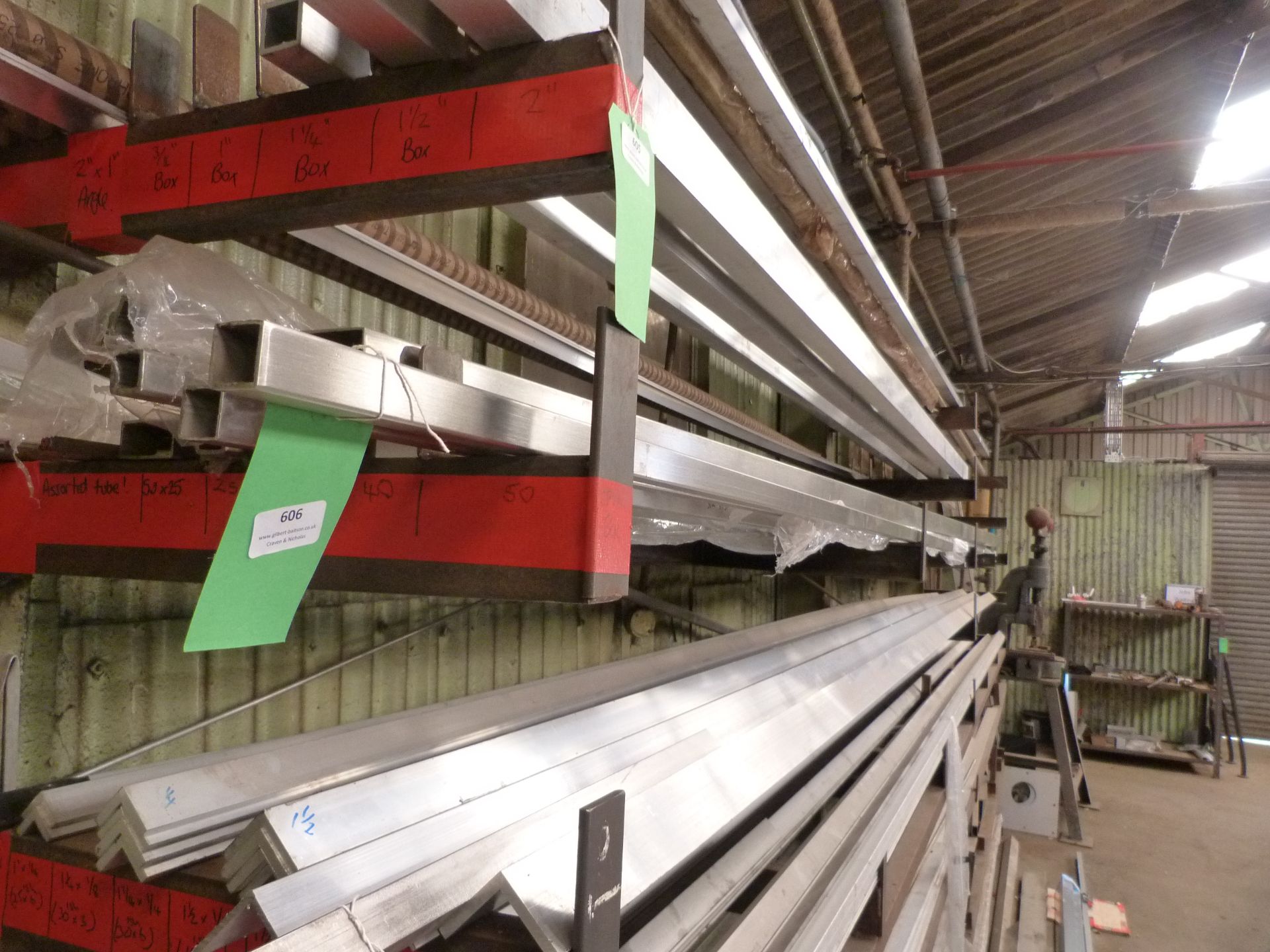 *Shelf of Various Stainless Steel Box Section and Narrow Pipe