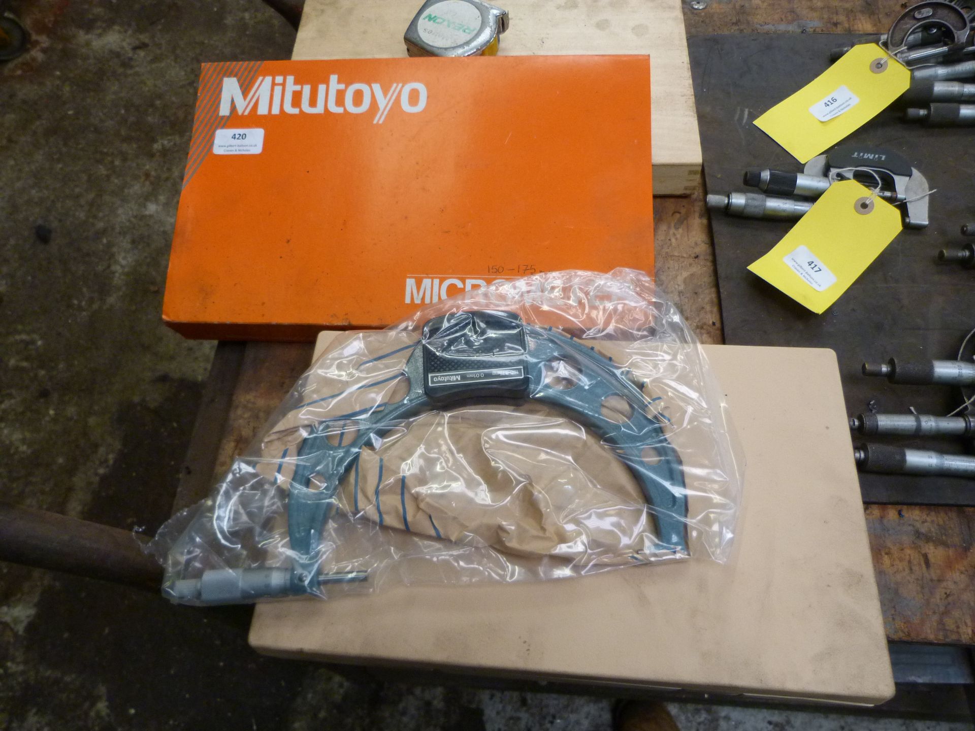 *Mitutoyo Micrometer 150mm - 175mm