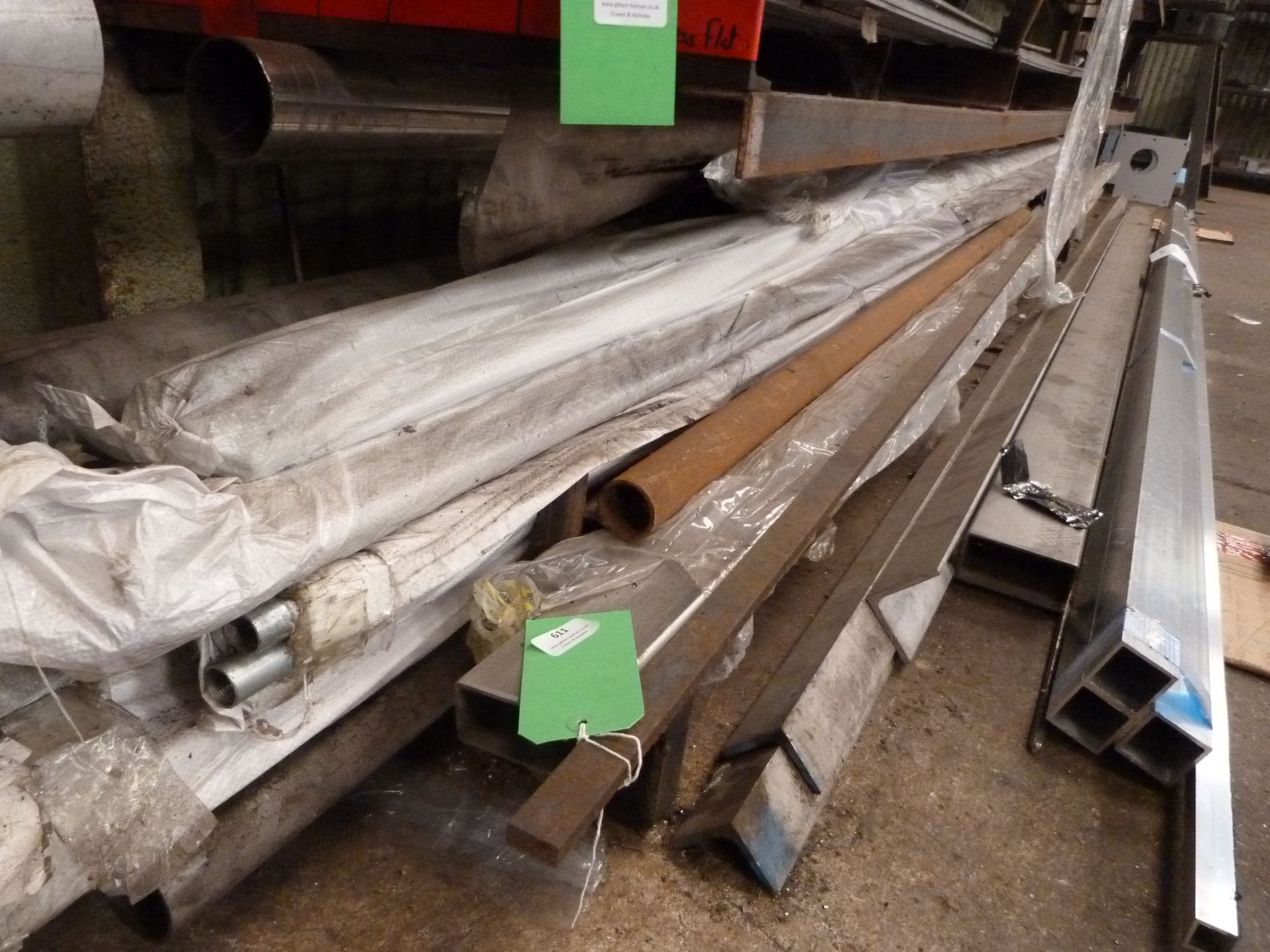 *Shelf of Mixed Stainless, Galvanised and Other Steel Flat Bar, Pipe, Box Section, etc.