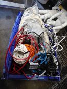 * Very large quantity of assorted cables. Data cables, power cables etc .