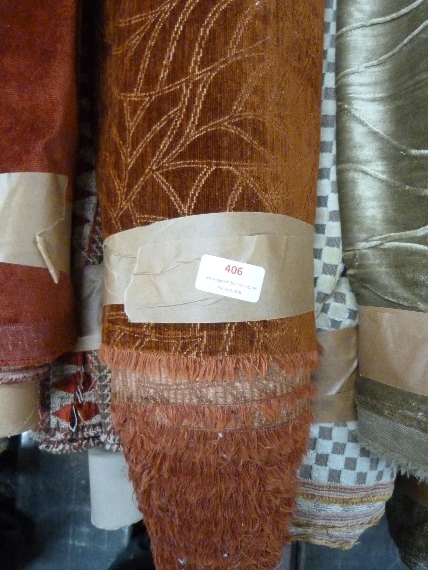 8m Roll of Terracotta Chenille Curtain Fabric - Image 2 of 2