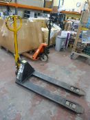 *Montini 2000kg Pallet Truck