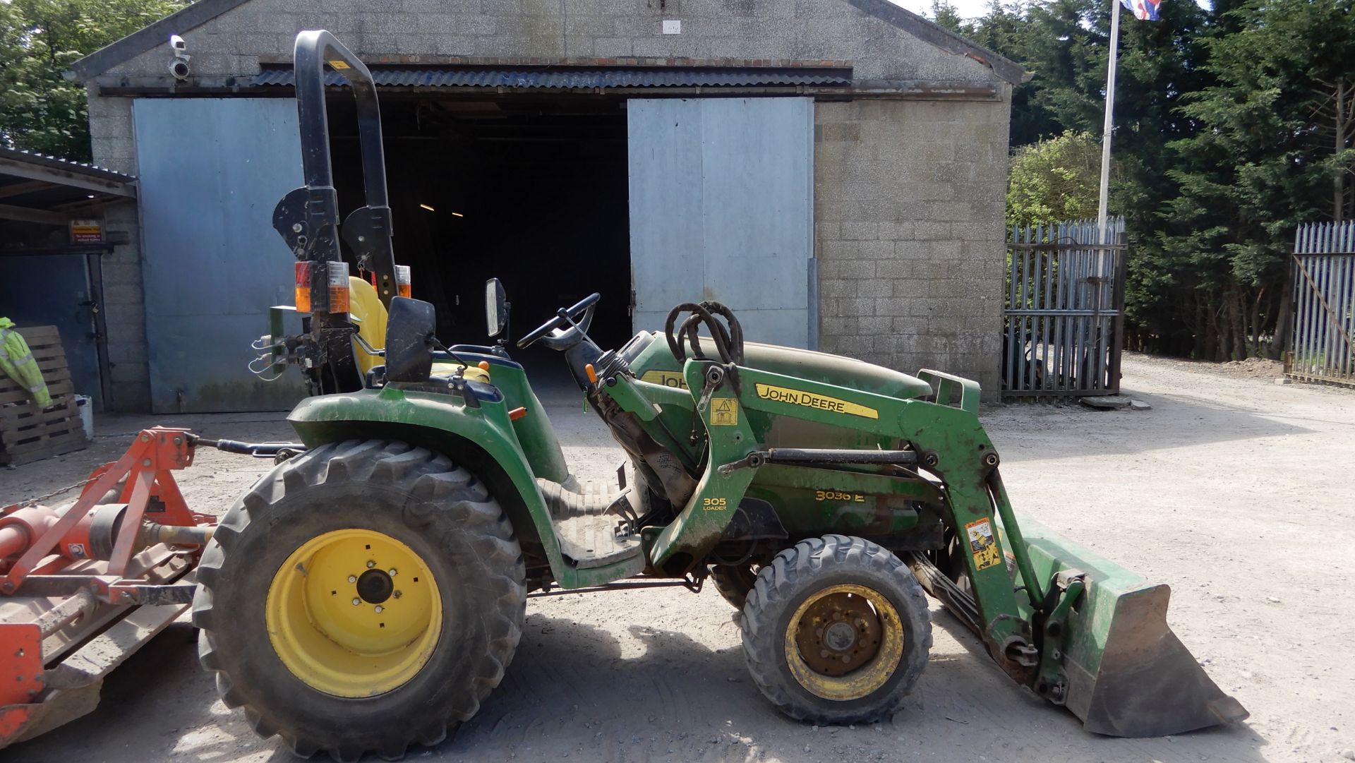 *John Deer 3036E Mini Tractor