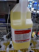 * 3 x 5L machine washing detergent