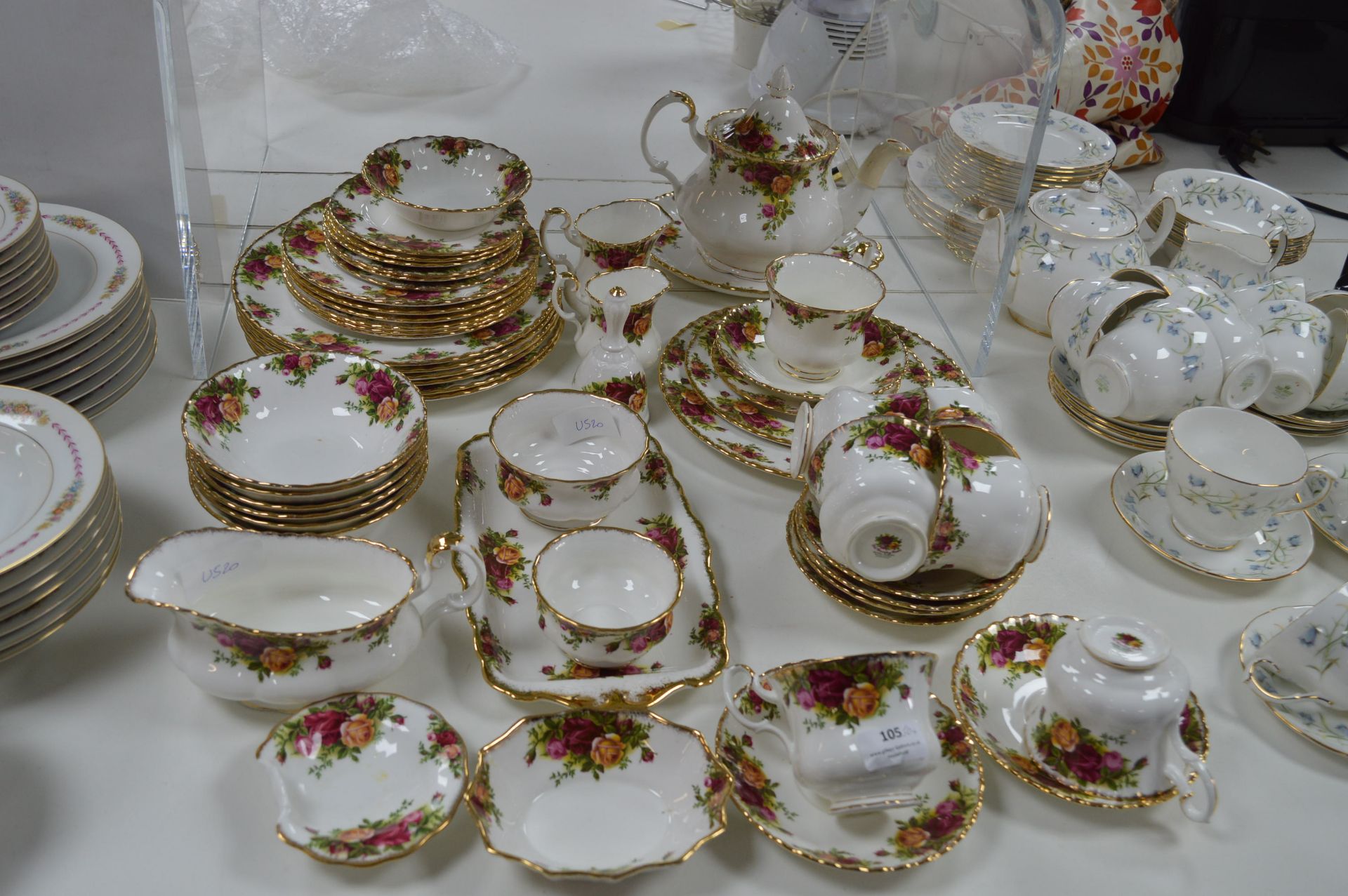 Royal Albert Old Country Roses Part Dinner & Tea S