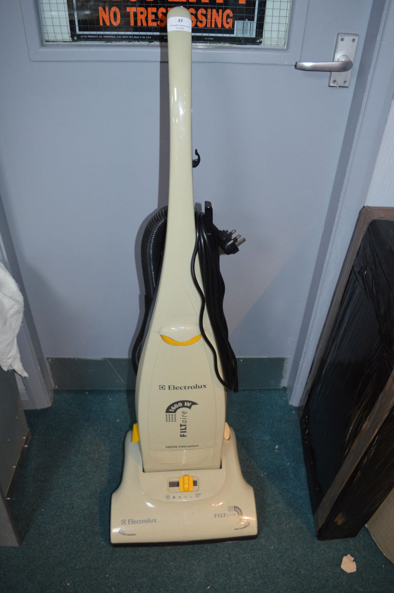 Electrolux Filtaire 1600w vacuum Cleaner