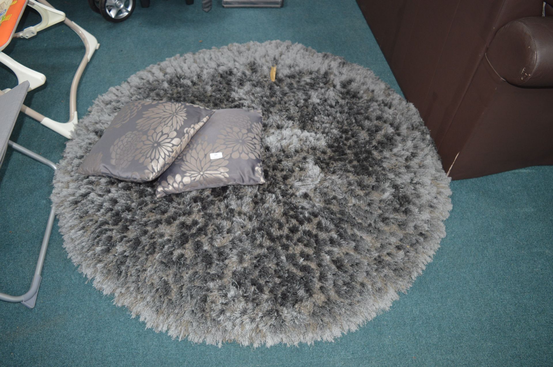 Circular Shag Rug (grey) 140cm diameter, plus Two