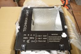 *Technika 240v Floodlight