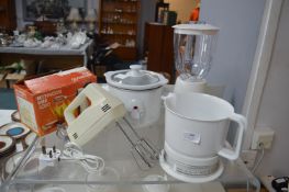 Kitchenware Including Blender, Scales, Slow Cooker