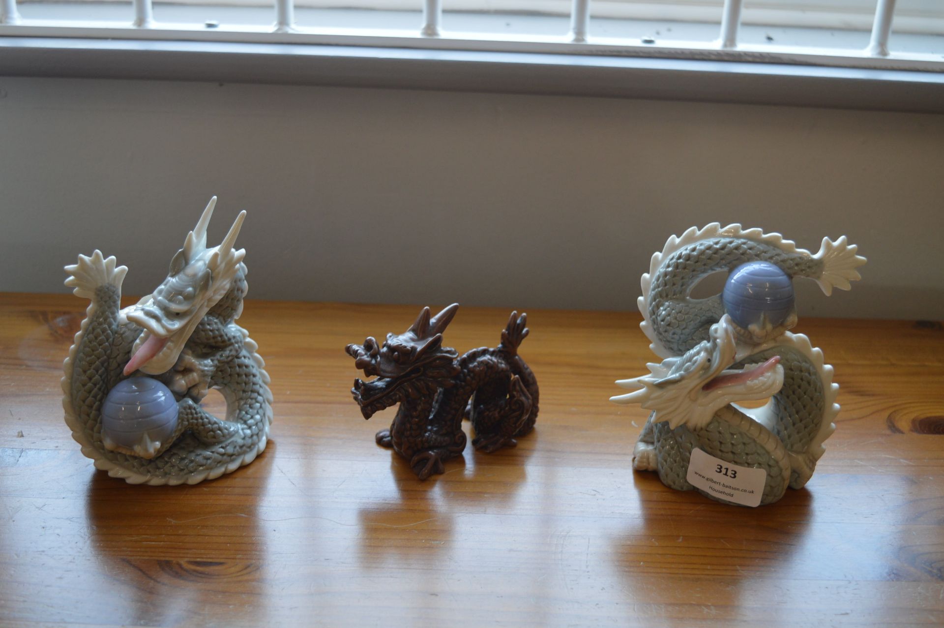 Dragon Ornaments by Yoshimi etc.