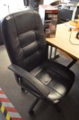 *Contemporary Gas-Lift Executive Office Chair in Black Leather