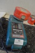 *Makita DC1414F Battery Charger with 14v Battery