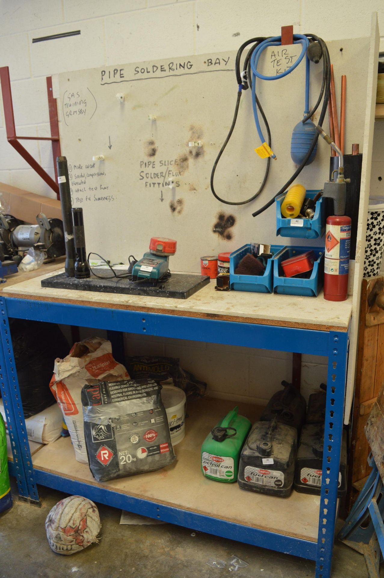 *Two Bays of Boltless Workbench with Heavy Duty Quick Release 6” Vice, and a Irwin Record 4” Vice - Image 3 of 3