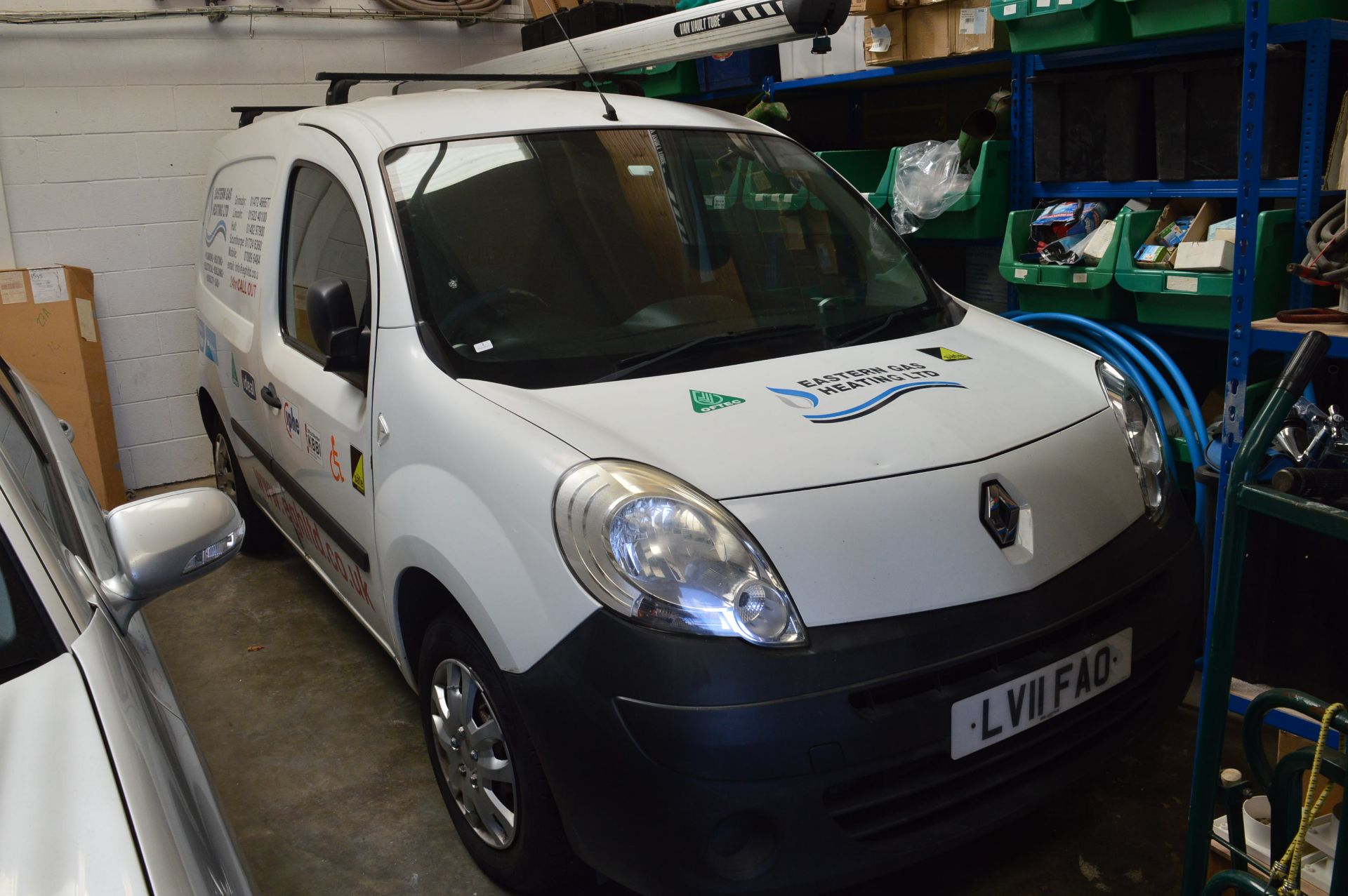 *Renault Kangoo Van (white) Reg: LV11 FAO (no keys, no documents)